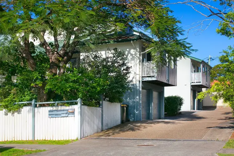 2/12 Wilkie Street, Yeerongpilly QLD 4105