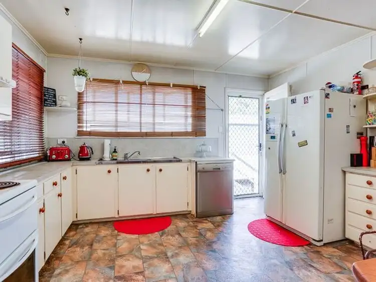 Sixth view of Homely house listing, 14 Burgess St, Salisbury QLD 4107