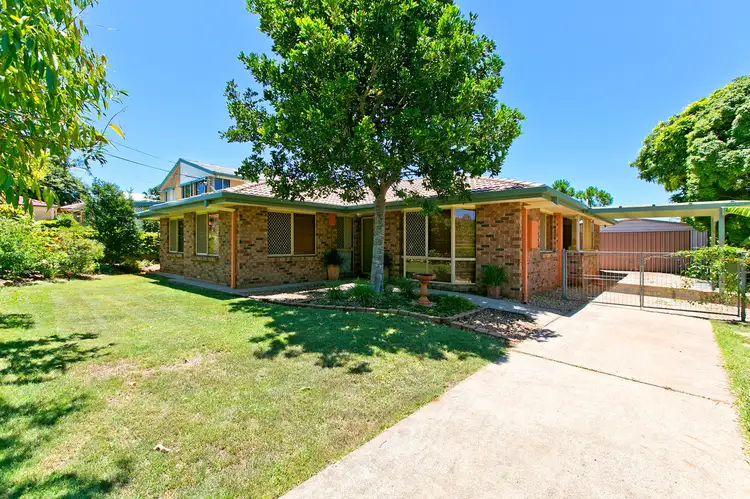 14 Albert Street, Victoria Point QLD 4165