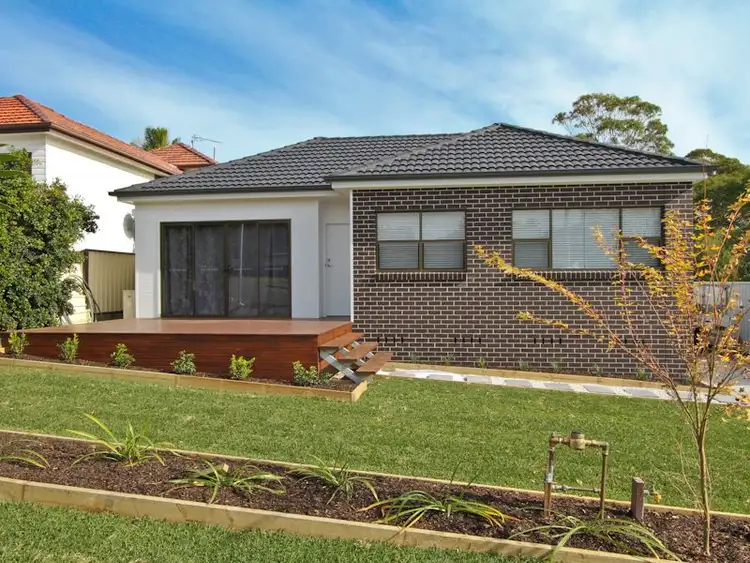 20 Coane Street, Warners Bay NSW 2282