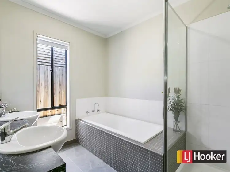 Fifth view of Homely house listing, 5 Happy Valley Drive, Sunset Strip VIC 3922