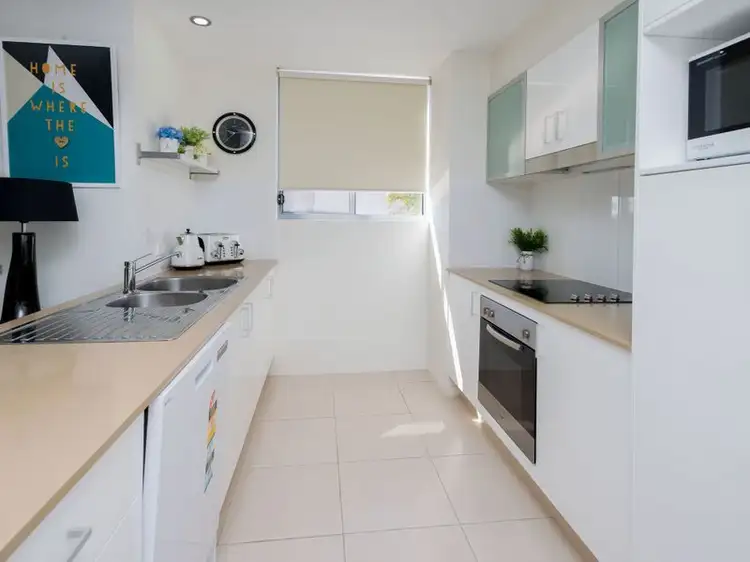 Sixth view of Homely unit listing, 6/8-10 Victor Avenue, Paradise Point QLD 4216