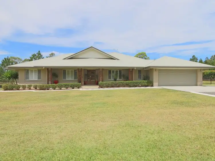 8 Whispering Pines Place, Gulmarrad NSW 2463