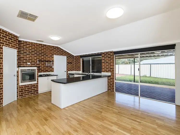 Sixth view of Homely house listing, 5 Glen Ross Chase, Jane Brook WA 6056