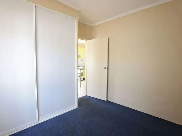 Fifth view of Homely unit listing, Unit 1- 4/10 Seventh Avenue, Mount Isa QLD 4825