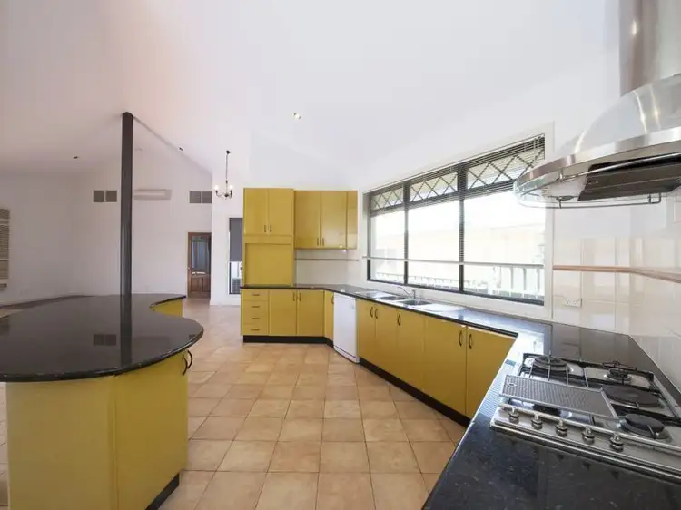 Sixth view of Homely house listing, 4 Concord Court, Desert Springs NT 870