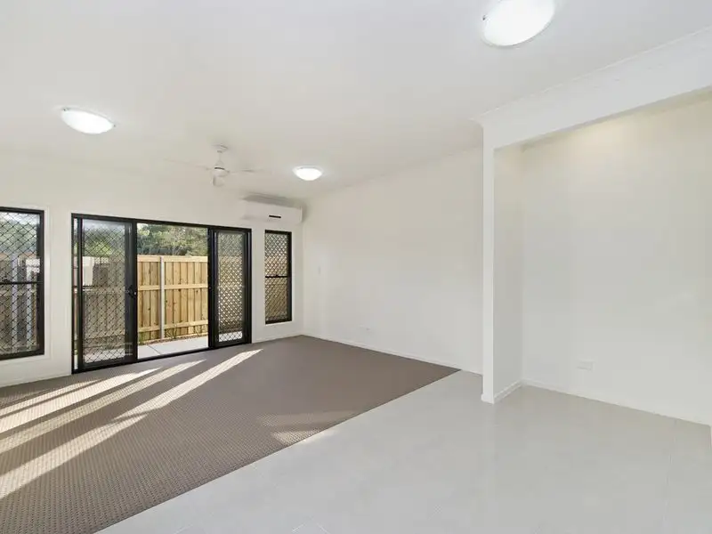 Main view of Homely unit listing, 8/4 Kal-Ma-Kuta Drive, Sandstone Point QLD 4511