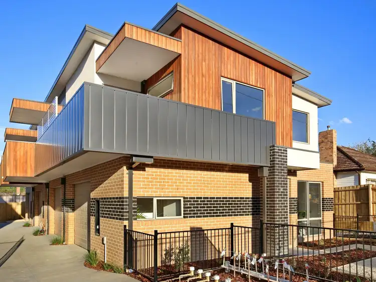 90-92 Watsonia Road, Watsonia VIC 3087