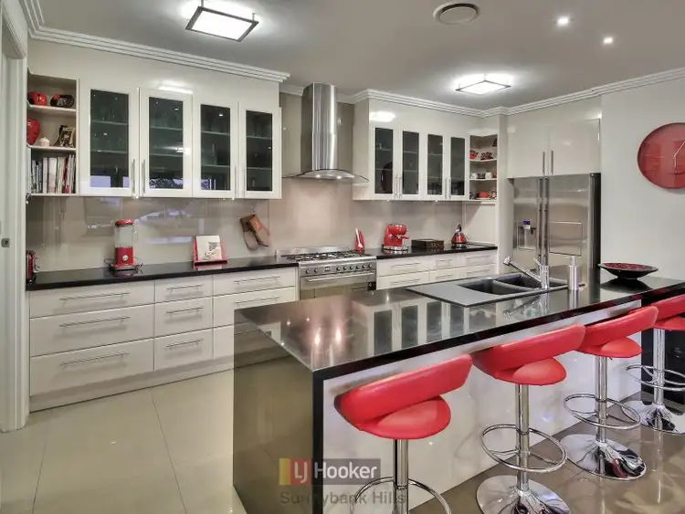 Second view of Homely house listing, 11 Grasmere Place, Carindale QLD 4152