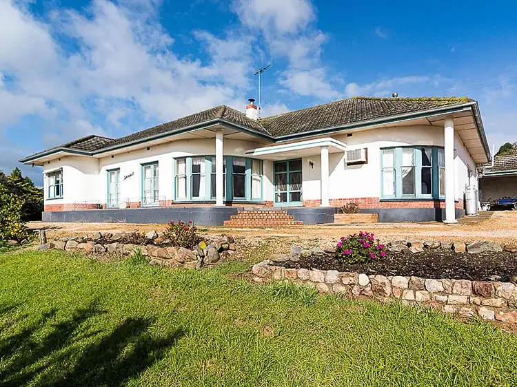 4 Waterman Road, Strathalbyn SA 5255