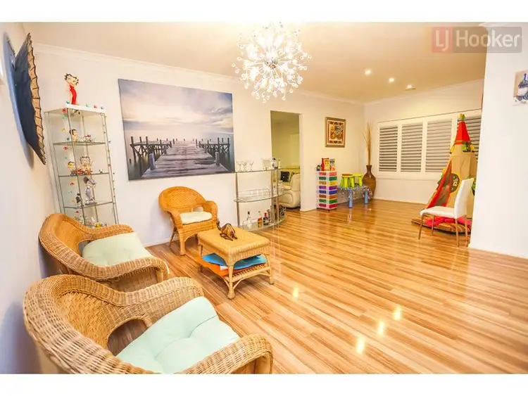 Seventh view of Homely house listing, 11 Crathe Close, Roxburgh Park VIC 3064