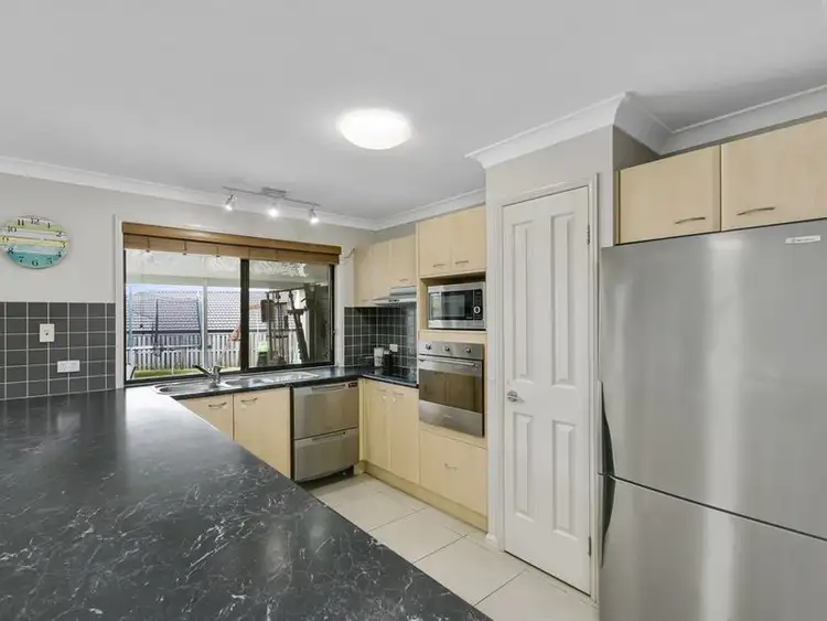 Fifth view of Homely house listing, 7 Peckham Court, Pacific Pines QLD 4211