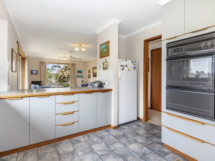Fifth view of Homely house listing, 2 Ryan Court, Drysdale VIC 3222