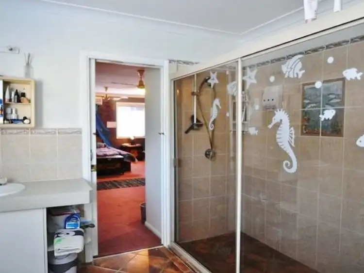 Third view of Homely house listing, 4 Mikaga Court, Woodridge QLD 4114