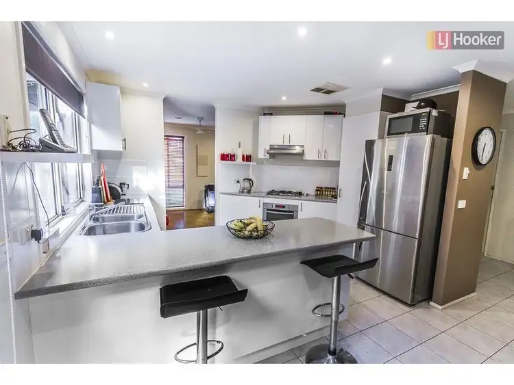 Fourth view of Homely house listing, 21 Lachlan Cresent, Roxburgh Park VIC 3064