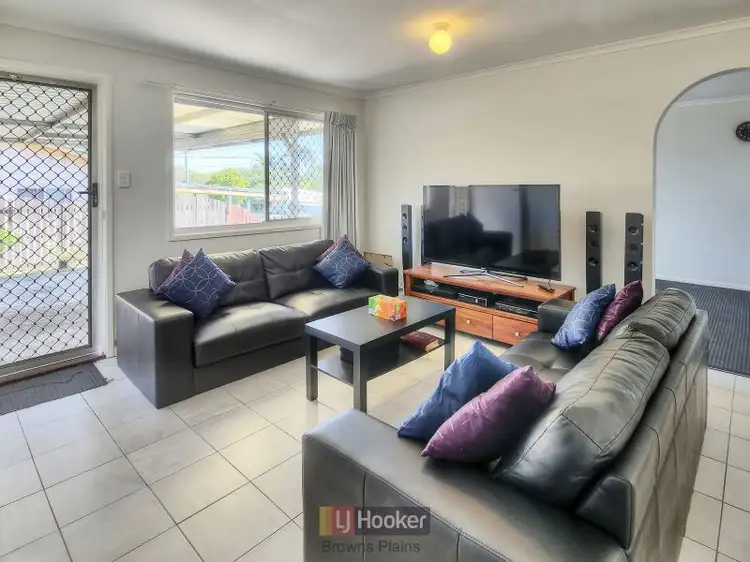 Fourth view of Homely house listing, 8 Peppermint Street, Crestmead QLD 4132