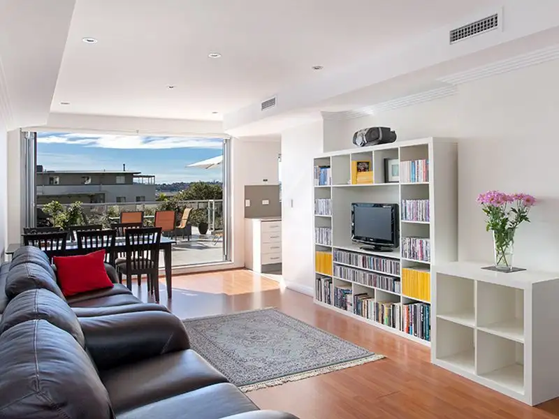 Main view of Homely unit listing, 14/31-33 Sturdee Parade, Dee Why NSW 2099