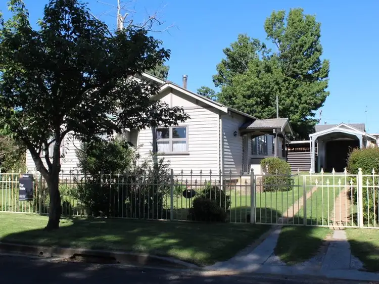 62 West Avenue, Glen Innes NSW 2370