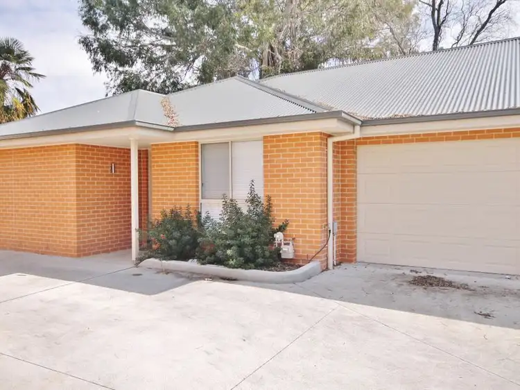 Main view of Homely unit listing, 4/281-283 Stewart Street, Bathurst NSW 2795