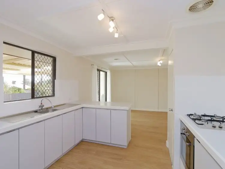 Fourth view of Homely house listing, 6 Lovegrove Court, Byford WA 6122