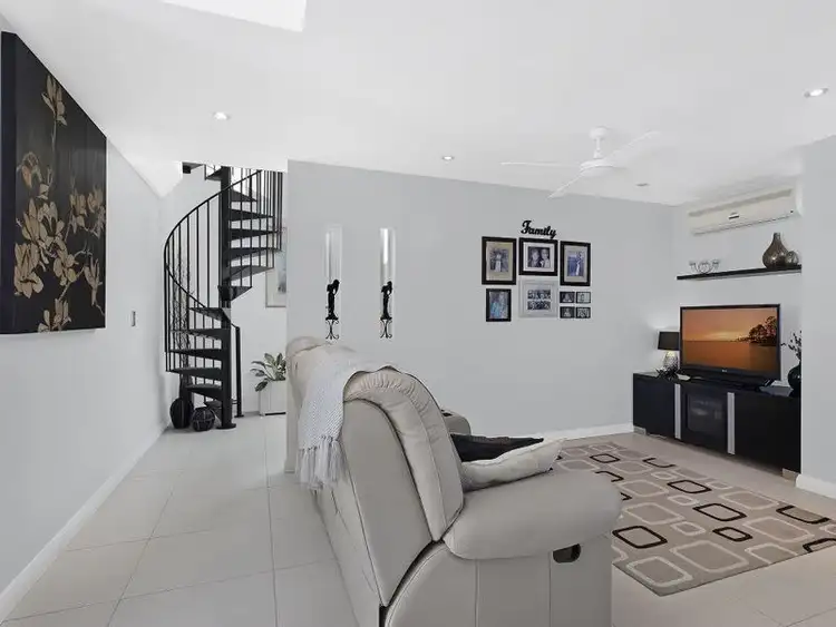 Fifth view of Homely apartment listing, 10/87-89 Ocean Pde, The Entrance NSW 2261