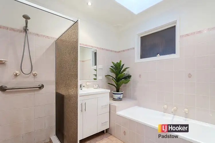 Fifth view of Homely house listing, 10 Oatley Place, Padstow Heights NSW 2211