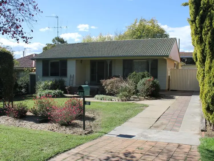 Sixth view of Homely house listing, 27 Isaacs Street, West Bathurst NSW 2795