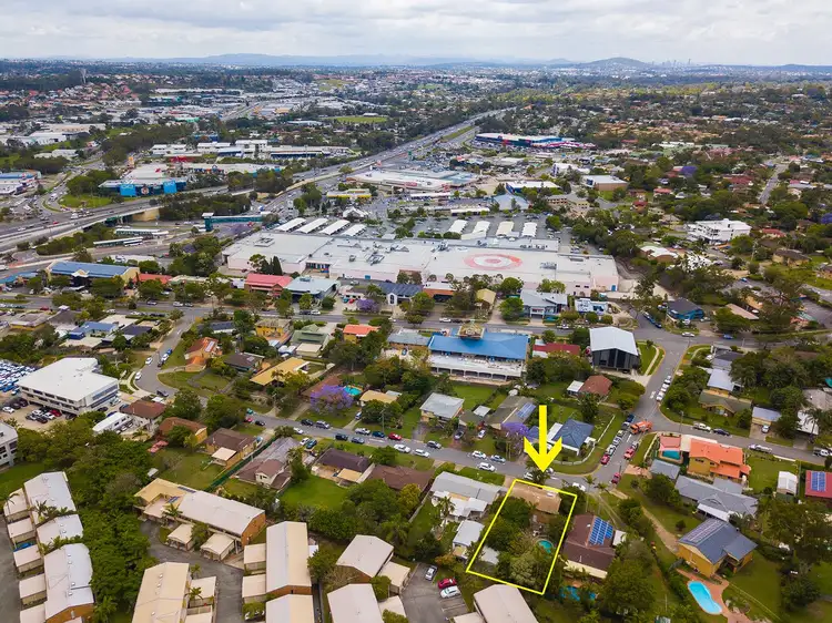 23 Laurinda Crescent, Springwood QLD 4127