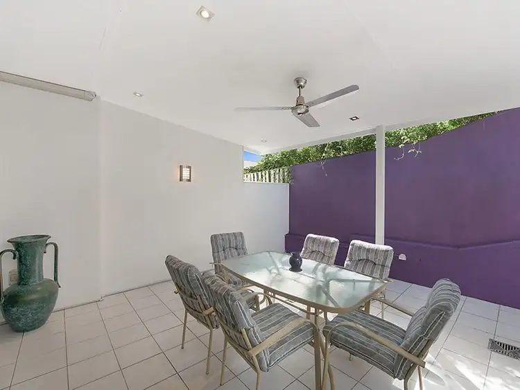 Sixth view of Homely unit listing, 2/2 Wingate Court, Varsity Lakes QLD 4227