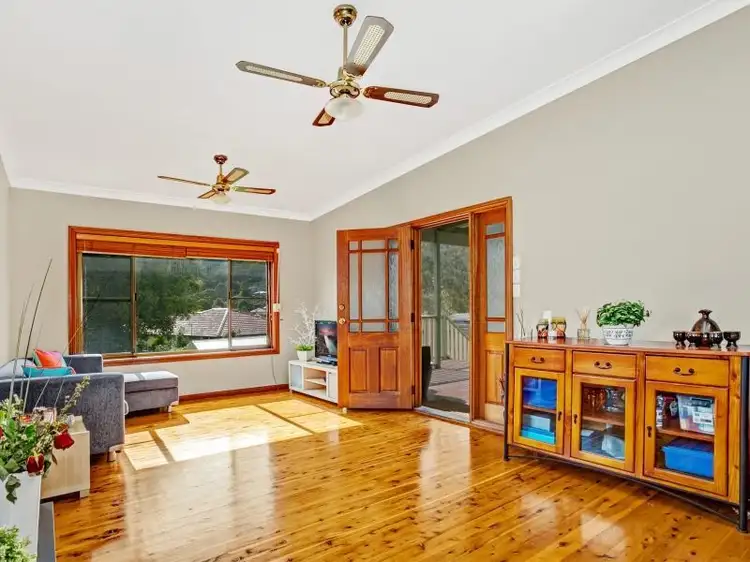 Fourth view of Homely house listing, 15 Thomas Street, Corrimal NSW 2518