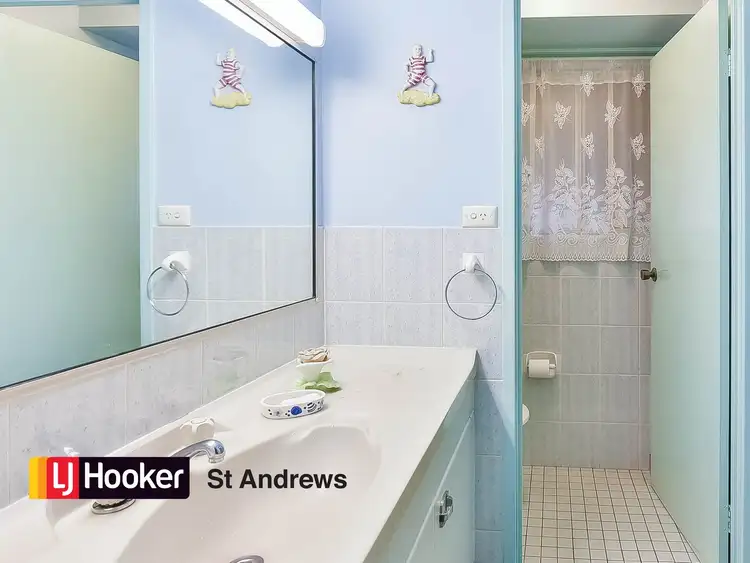 Sixth view of Homely house listing, 4 Thompson Place, Minto NSW 2566