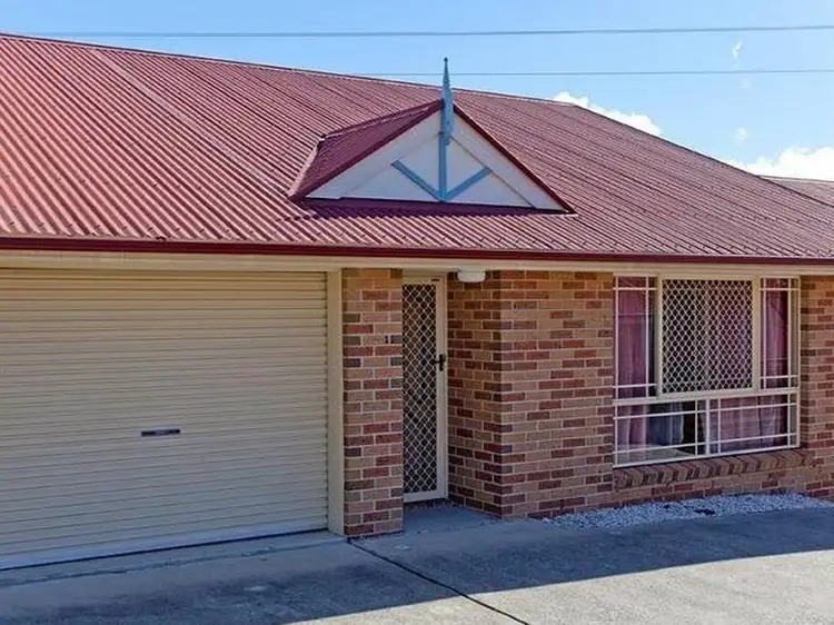 Villa 10/38 Milbong Street
