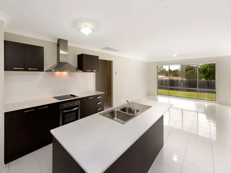 63 Pine County Place, Bellbowrie QLD 4070