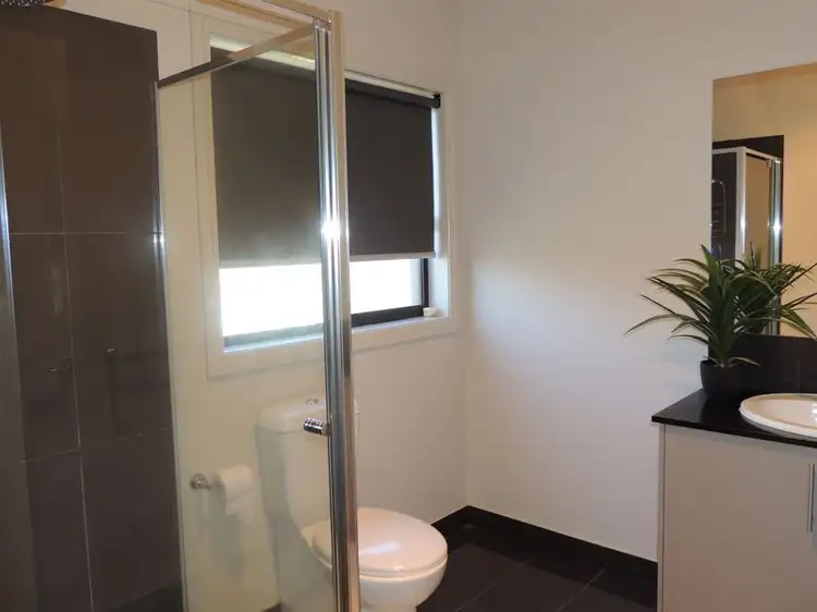 Fifth view of Homely house listing, 5 Dundas Lane, Swan Hill VIC 3585