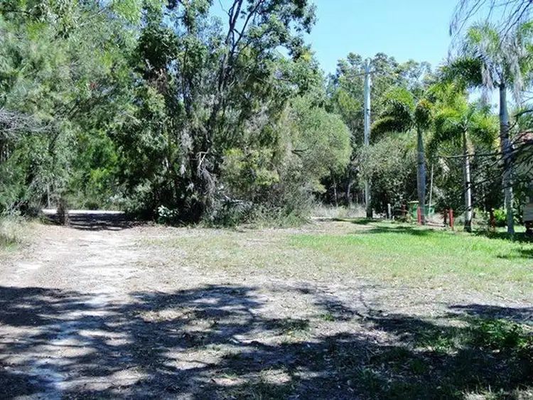 20 Ashton Street, Macleay Island QLD 4184