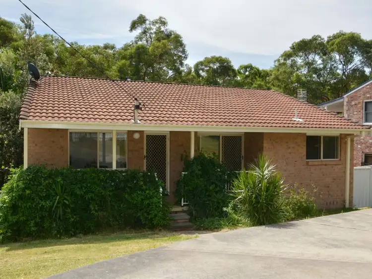 Main view of Homely house listing, 6 Jedda Place, Bolton Point NSW 2283