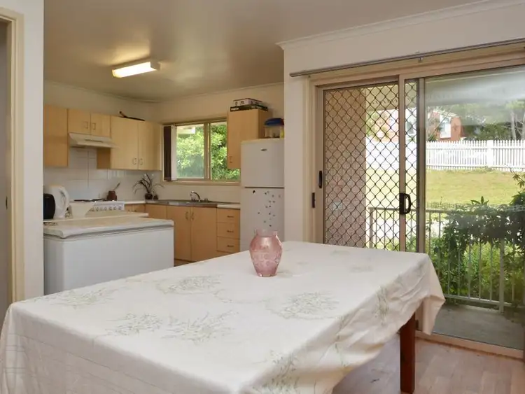 Fourth view of Homely house listing, 6 Jedda Place, Bolton Point NSW 2283