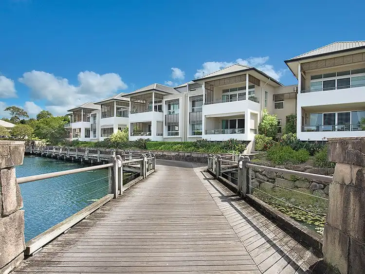 5/802 Glades Drive, Robina QLD 4226