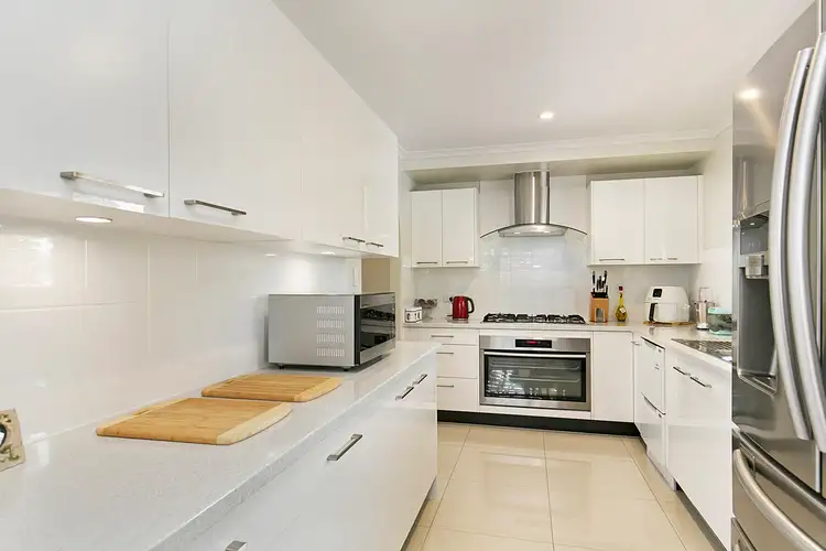 20 Fullerton Street, Birkdale QLD 4159