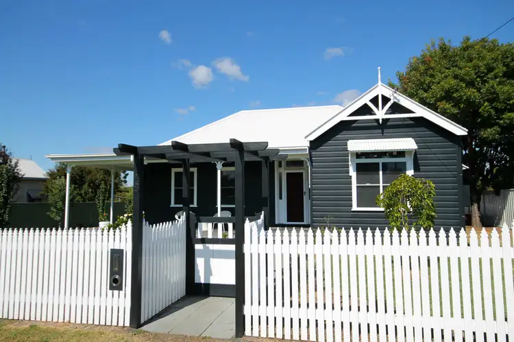 28 High Street, Inverell NSW 2360