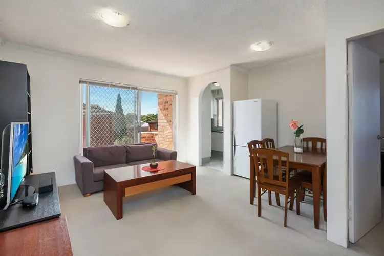 16/33 Meadow Crescent, Meadowbank NSW 2114