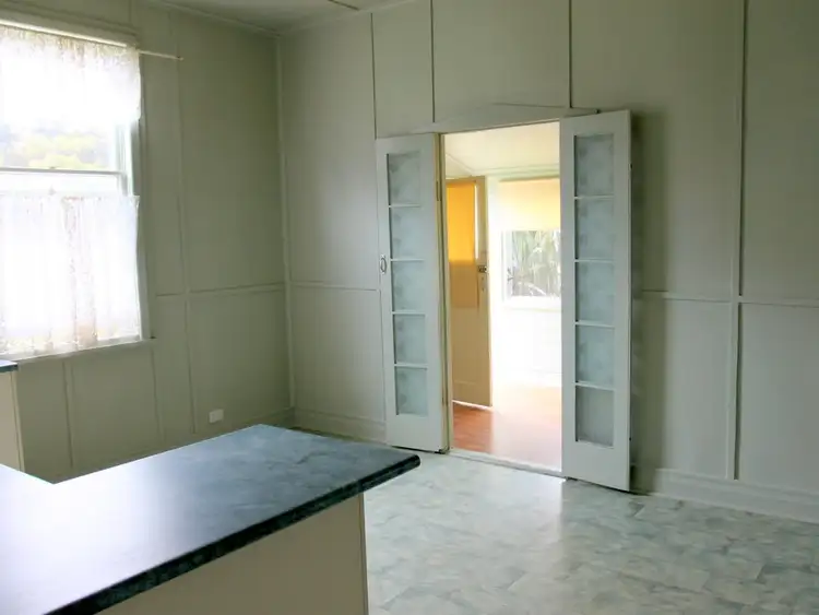 Second view of Homely house listing, 7 McKenzie Street, Alexandra VIC 3714