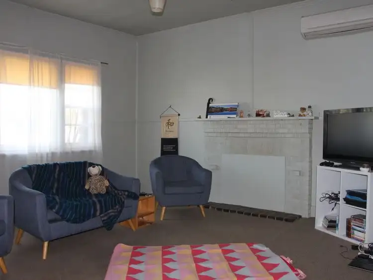 Fifth view of Homely house listing, 7 McKenzie Street, Alexandra VIC 3714
