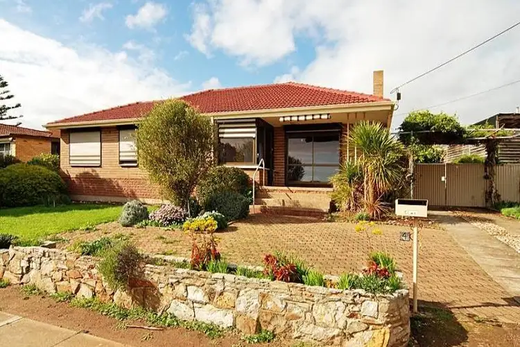 4 Brodie Crescent, Christies Beach SA 5165