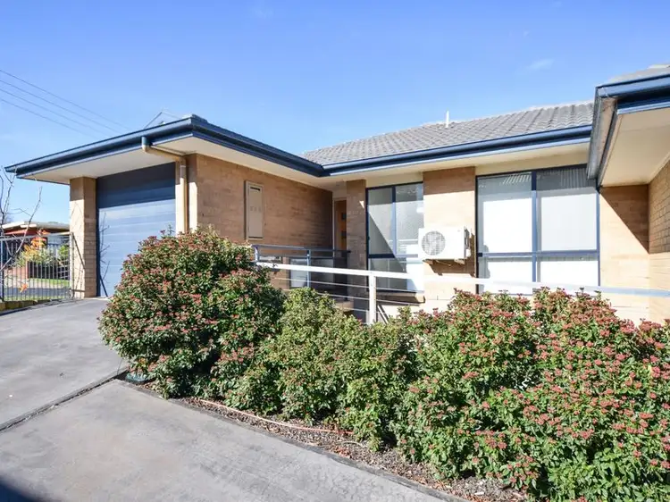6/157 William Street, Young NSW 2594