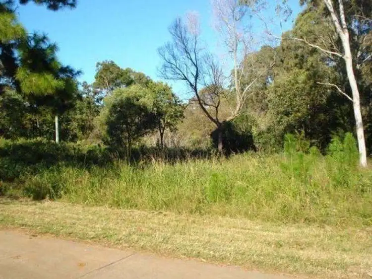 7 Wobur Street, Lamb Island QLD 4184