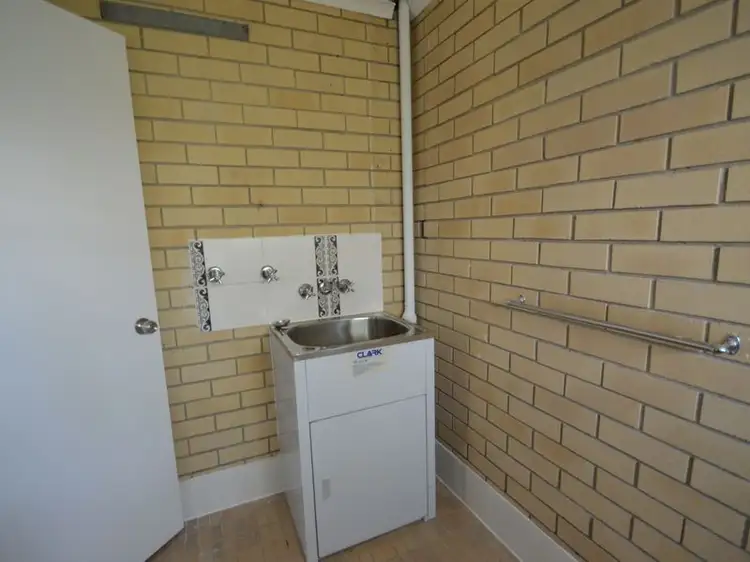 Fifth view of Homely unit listing, Unit 8/8 Prince Street, Woodridge QLD 4114