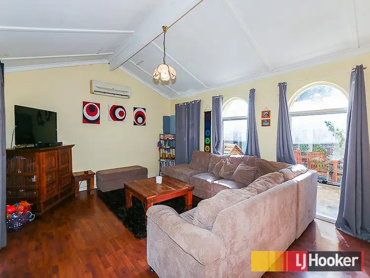 Second view of Homely house listing, 16 Gregory Court, Two Rocks WA 6037