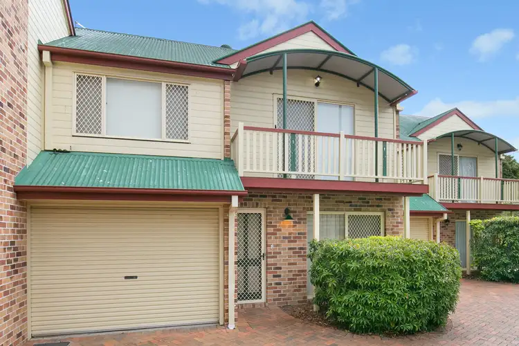 Fourth view of Homely townhouse listing, 2/31 Merinda Street, Greenslopes QLD 4120