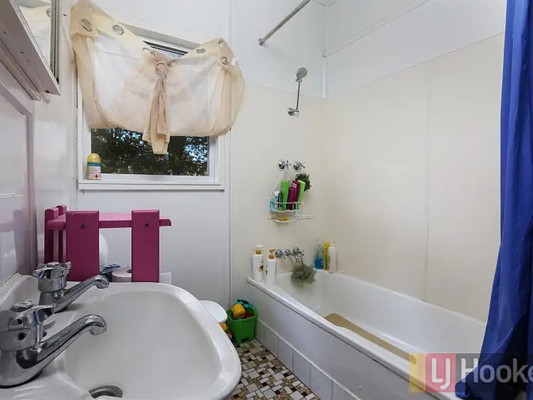 Sixth view of Homely house listing, 20 Colin Tait Avenue, West Kempsey NSW 2440